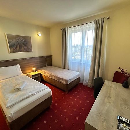 Hotel Brixen Havlíčkŭv Brod Exterior foto